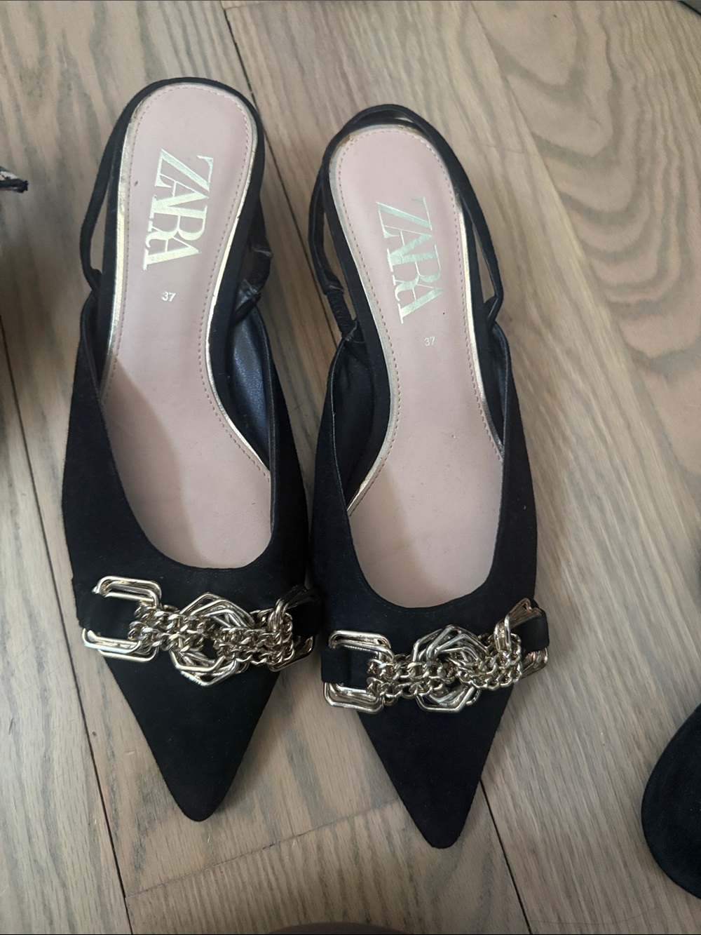 Zara Black Pointed Slingback Flats with Gold Chain Accent